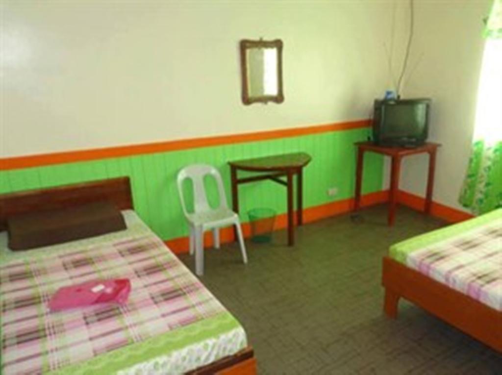 Np Festival Inn Kalibo Pokój zdjęcie